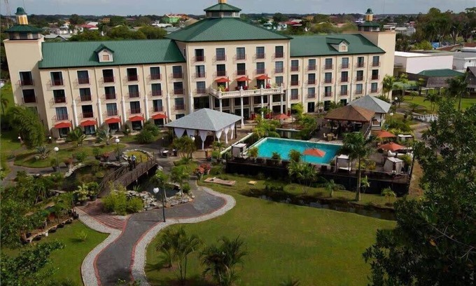 Paramaribo Villa | Luxurious and prestigious hotel in Suriname.