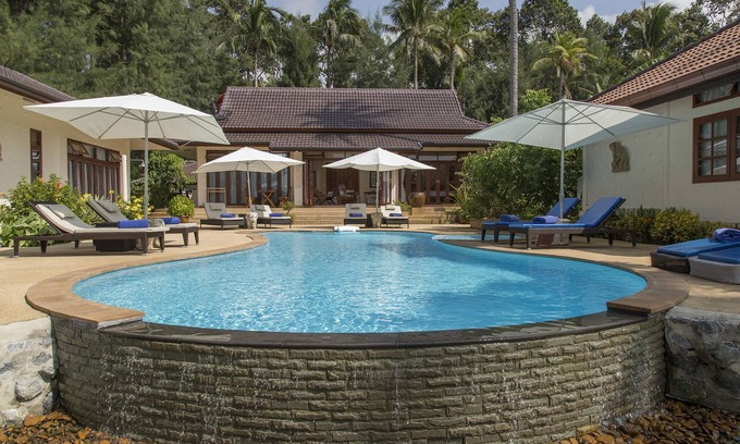 Thong Krut Villa | Luxurious Beachfront Pool Villa, 5BRM.