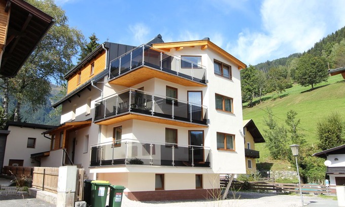 Schmitten Villa | Luxurious Chalet in Zell am See near Ski Area