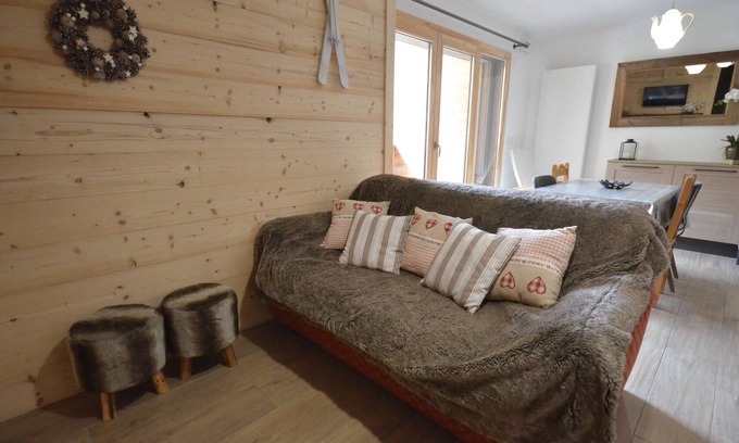 Les Gets Apartment | Luxurious Duplex Apartment in Les Gets Center - 2BR, Sleeps 4, Garage, Ski Storage