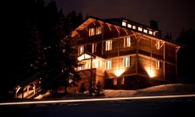 La Roche Ski Chalet | Luxurious chalet with private Spa and Sauna