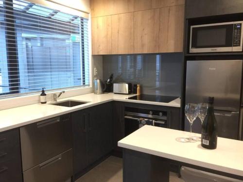Dunedin City Centre Apartment | Luxurious new apartment in the heart of the city