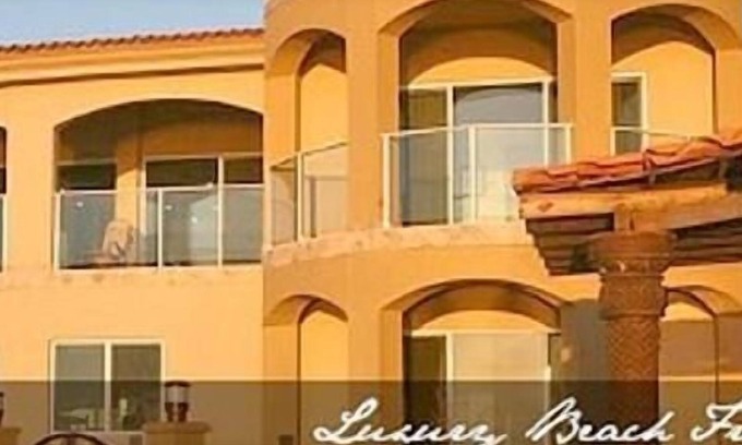 Salsipuedes House | Luxurious Oceanfront Villa Perfect for Large weddings, family group and Retreat