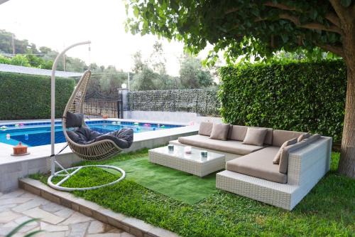 Lampiri Villa | Luxurious Villa Anastasia