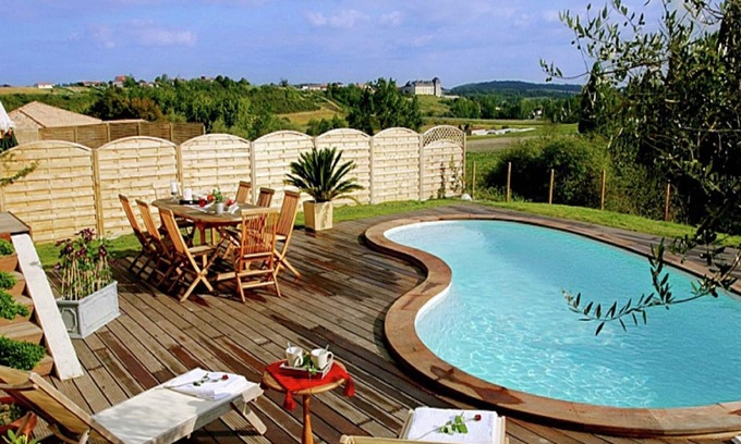Chalais House | Luxurious villa with nice terrace in rural Chalais