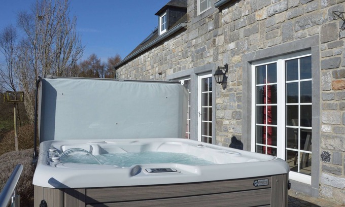 Francorchamps House | Luxurious Villa With Pool in the Ardennes