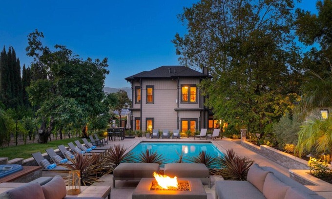 Geyserville House | Luxurious Wine Country Estate