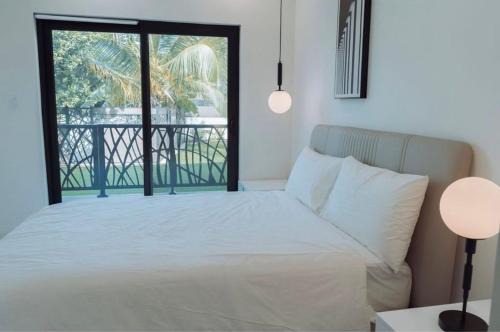 West Bay Apartment | Luxury 1Bbr 1Bath Condo in Westbay Grand Cayman , Arza Hideaway