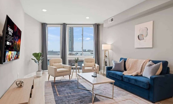 Northern Liberties Apartment | Luxury 1BD | 2 Beds | Northern Liberties
