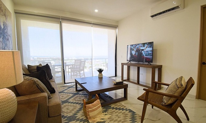 Colonia El Progreso Condo | Luxury 2 Bed @ the Heart of Cabo (OV) Pedregal 303