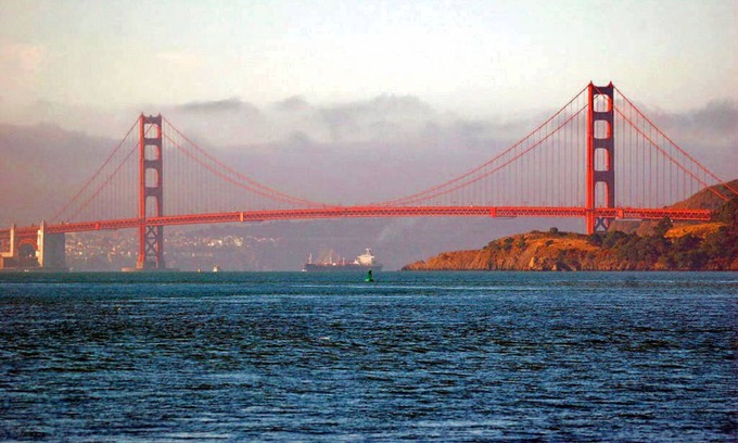 Belvedere Tiburon Condo | Luxury 2 Bedroom with Pool - Newly Remodeled - Golden Gate & San Francisco Views