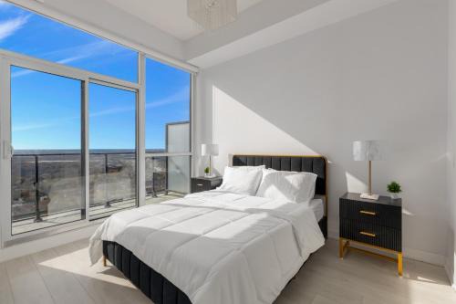 Humber Bay Apartment | *Luxury 2BR-2BA, High Floor, Unobstructed Lake View*