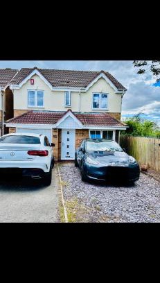 Wyken House | Luxury 4 bed house in Coventry