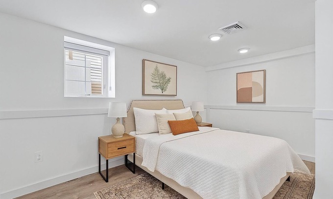 Spring Hill House | Luxury 4BD/2.5BA Walk to MIT & Davis SQ/Free Parking