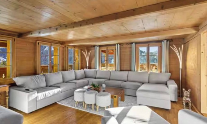 Chateau-d'Oex Ski Chalet | Luxury 5 Bedroom panoramic Chalet - Near Gstaad