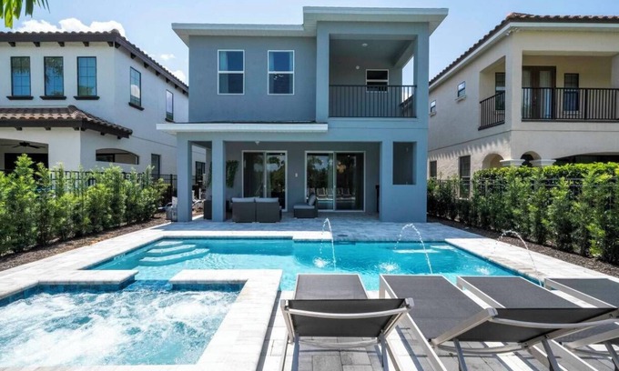Reunion House | Luxury 6BR/5.5BA Villa Near Disney – Private Pool, Game Room & Family Retreat