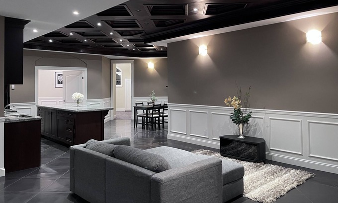 Anmore House | Luxury Acreage Home Enjoy Nature Within City