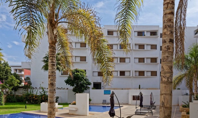 Agadir Bay Apartment | Luxury Apartment 100sqm with 2 pools wifi unlimited