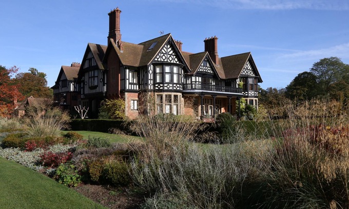 Thistley Green Apartment | Luxury Apartment at The Manor