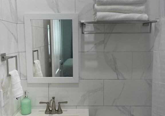 Williamsbridge Apartment | Luxury Apartment 3 Bed and 2 Bat