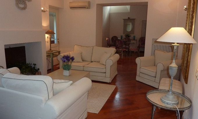 Spoleto Apartment | Luxury Apartment with balcony views in Historic City Centre