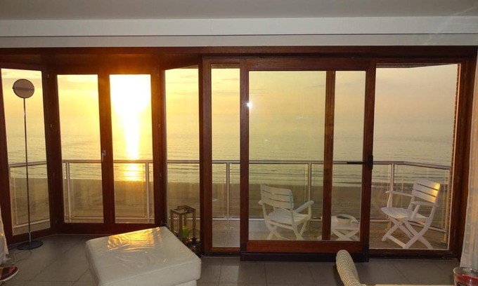 Westende Apartment | LUXURY APP, frontal sea View + south terrace + garage