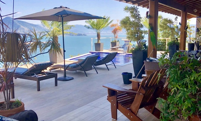Siriuba House | Luxury beach house with pool, terrace and elevator overlooking the sea