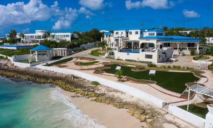 Blowing Point Villa | Luxury Beachfront Suite with Infinity Pool, Spa, Gym, Sauna, Mini Golf