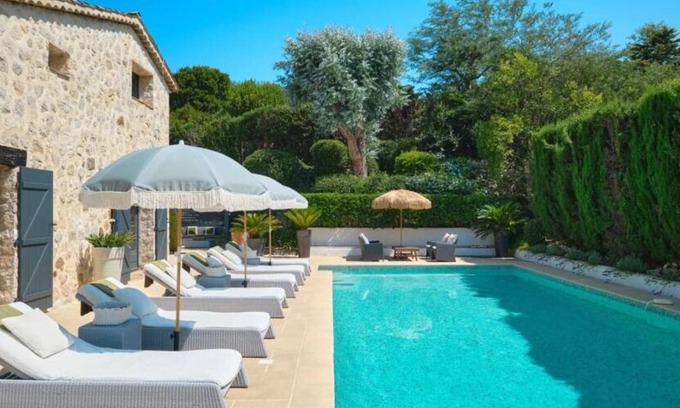 Mandelieu-La-Napoule Villa | Luxury Contemporary Villa, Private Pool, near Beach and Golf