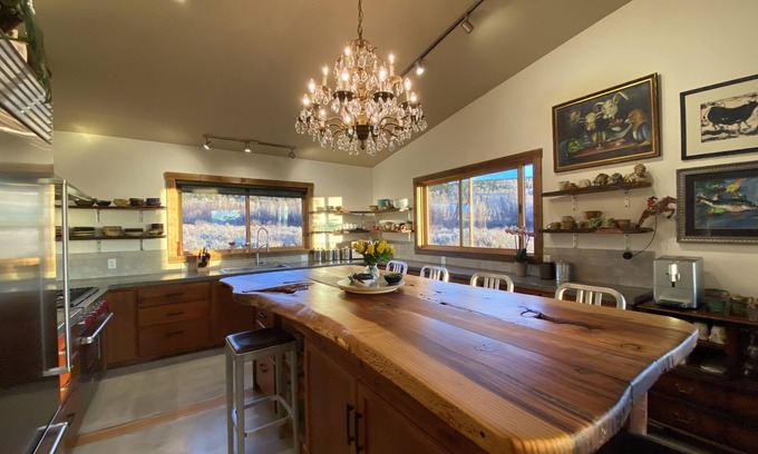 Victor House | Luxury, custom built home located at the base of the Teton Mountain range.