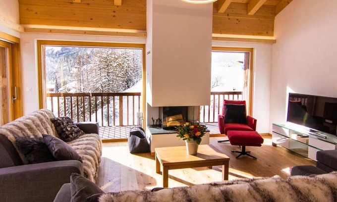 Grimentz Ski Chalet | Luxury Duplex, 4 Bedroom Chalet Rahas A Grimentz - By Mrs Miggins