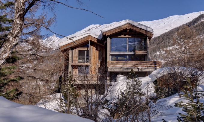Zermatt Ski Chalet | Luxury family chalet in tranquil setting but close to ski lift and town centre.
