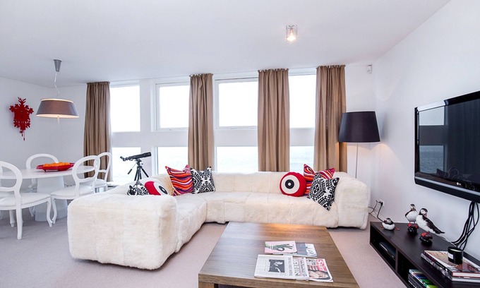 Downtown Apartment | Luxury Family City Center Apartment with Direct Ocean Views