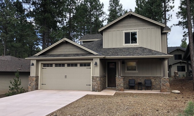 Flagstaff House | Luxury Flagstaff Getaway - Eleven Pines