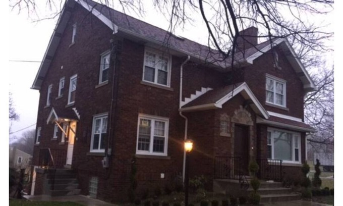 Beaver Falls Apartment | Luxury, high-end 1 BR, laundry
