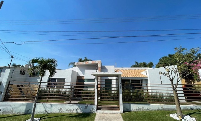 Oaxtepec Apartment | Luxury home in secure subdivision