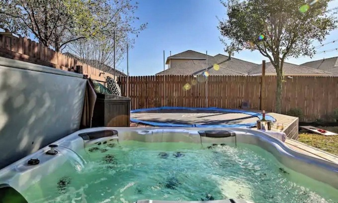 Buda House | Luxury Home with Spa, Trampoline, Outdoor living, & massive living spaces!