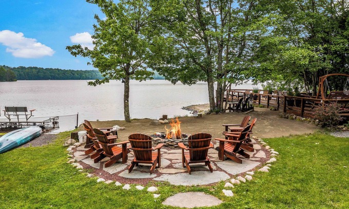 Gouldsboro House | Luxury Lakefront w/Kayaks, Paddleboards, Put Put, Ping Pong