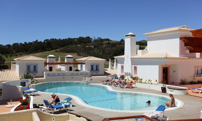 Budens Villa | Luxury Linked Villa, Superb Views of Golf Course, Best Pool, Fabulous Beaches