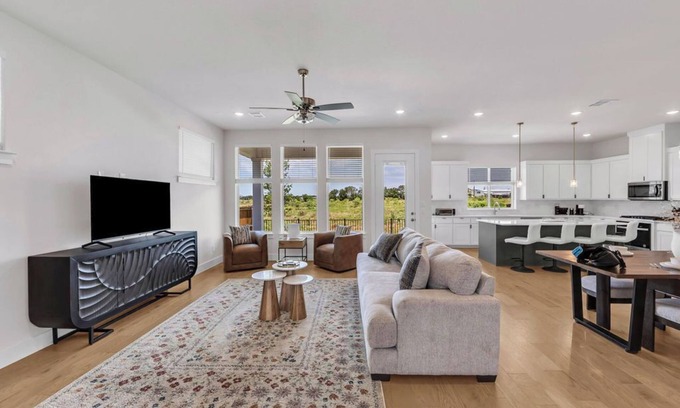 Celina House | Luxury Living in the Heart of Celina – Walk to Everything!