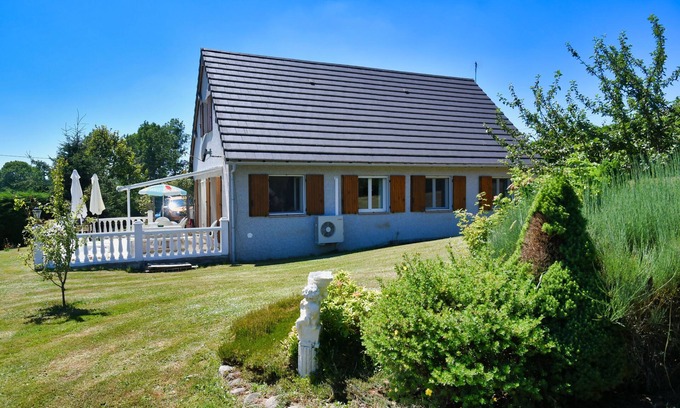 Tremouille-Saint-Loup Villa | LUXURY NEW AUVERGNE HOUSE TREMOUILLE ST LOUP MAXIMUM 10/12 PEOPLE