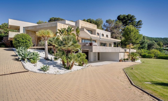 Pueblo Nuevo Villa | Luxury paradise and complete silence