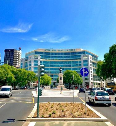 Sao Jorge de Arroios Apartment | Luxury part of the city - Modern Apartment with Airconditioning - near Subway