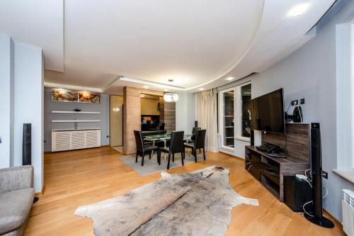 Studentski Grad Apartment | Luxury Penthaus 3 Bedrooms Apartment in Sofia