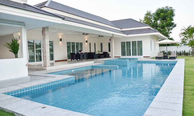 Hua Hin Villa | Luxury Pool Villa Hua Hin 3Bedroom near beach