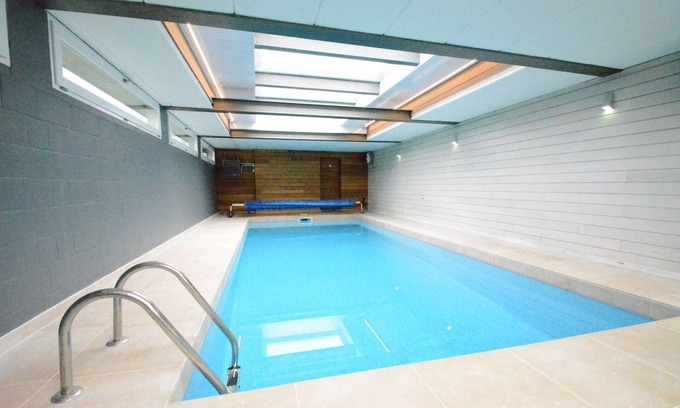Ohey House | Luxury Pool Villa in Goesnes