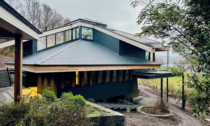 Maum House | Luxury private lake access home,close to Killarney, great hiking trails and more
