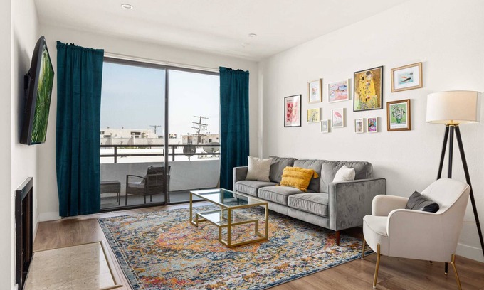 Sawtelle Condo | Luxury Redefined: 2BR Gem in Los Angeles