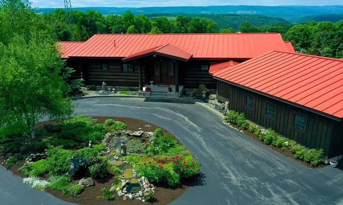 Little Falls Cabin | Luxury Ritter Lodge