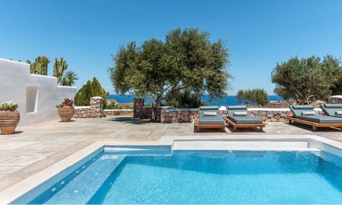 Kamari Villa | Luxury Santorini Sea View Villa 1
